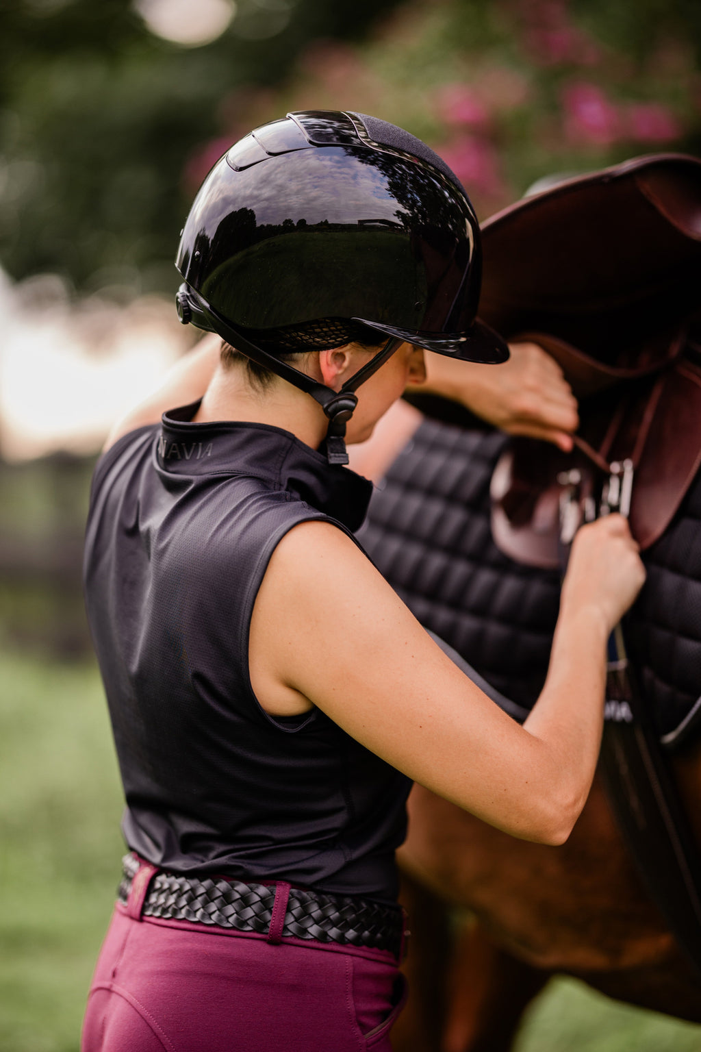 Equinavia Crown Glossy Mips® Riding Helmet image #5