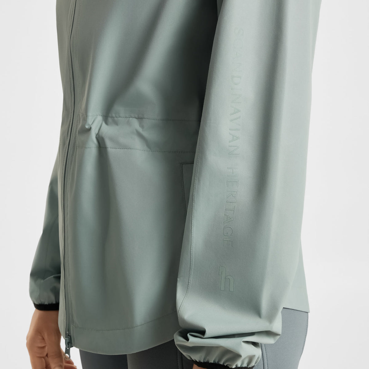 Horze Fiora Womens Light Weight Waterproof Jacket image #5